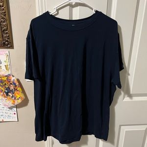 NAVY Lululemon tshirt NO TAGA